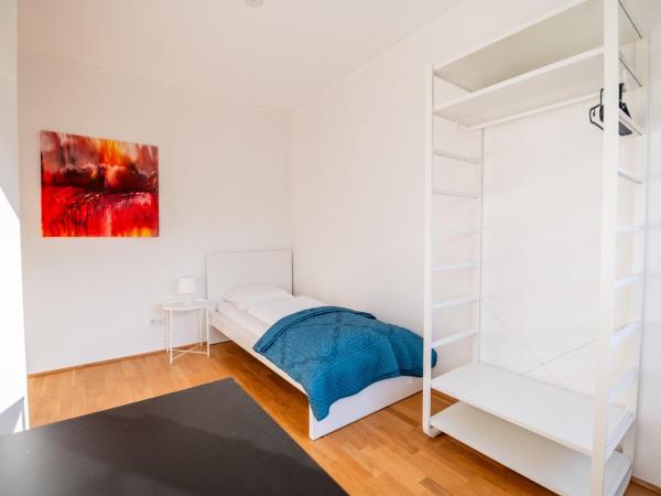 sHome Apartments Graz Ost - Self-Check-in & free parking : photo 3 de la chambre appartement 1 chambre avec balcon