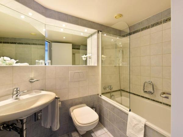 Astra Vevey Hotel & Restaurant : photo 8 de la chambre chambre simple supérieure