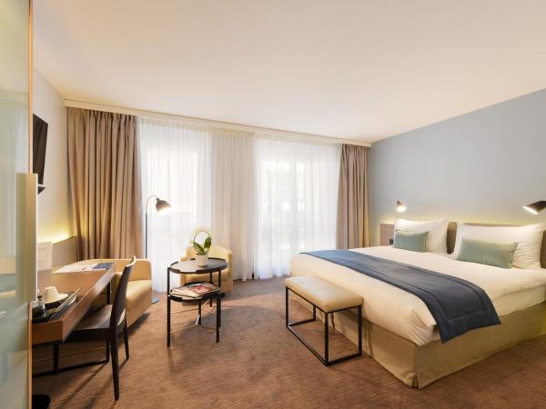 Astra Vevey Hotel & Restaurant : photo 1 de la chambre très grande chambre double