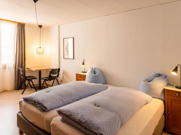 Seehotel Sternen : photo 4 de la chambre chambre double - vue sur montagne