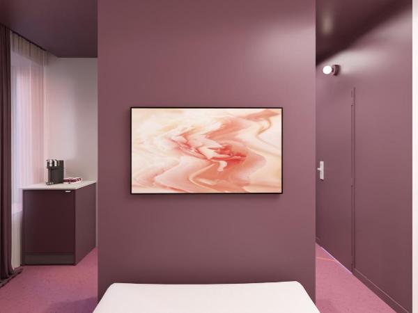 Rose - Hôtel Invisible : photo 3 de la chambre chambre double deluxe