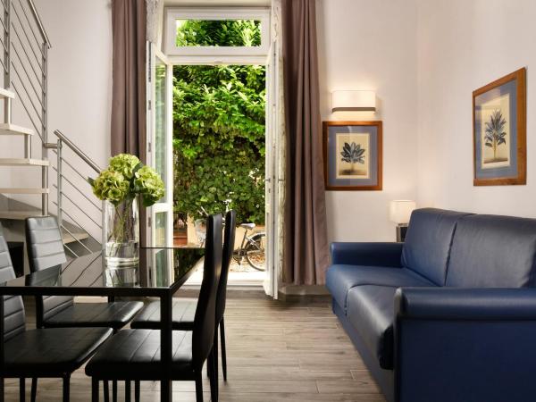 FH55 Med Guesthouse : photo 3 de la chambre suite junior