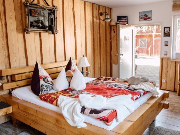 Down Town Motel : photo 1 de la chambre chambre double avec salle de bains privative