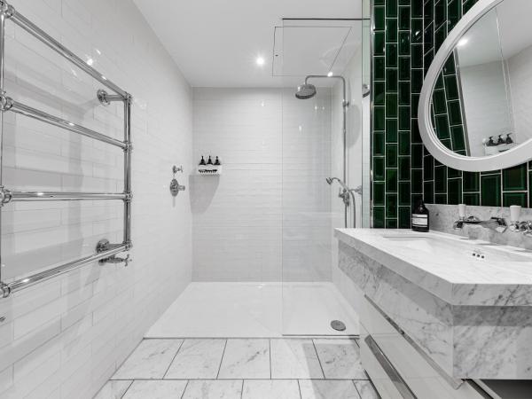 River Panorama Central London 2 bedroom New Development : photo 8 de la chambre appartement deluxe