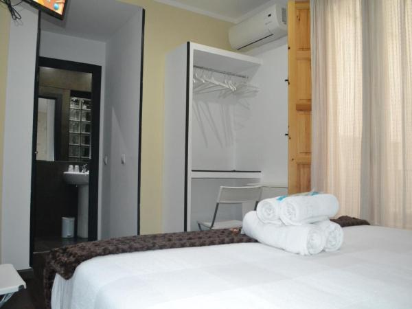 Hostal El Brezo : photo 6 de la chambre chambre double