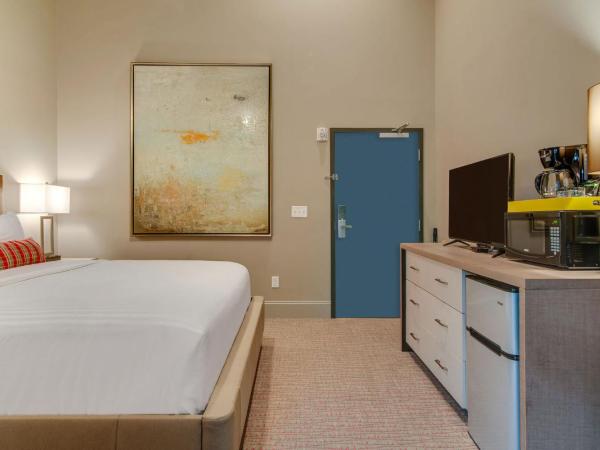 Nashville Riverfront Lofts : photo 1 de la chambre downtown king studio w/kitchenette - unit 2