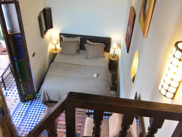 Riad Adarissa : photo 3 de la chambre chambre double fatima mernissi