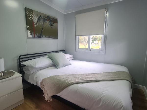 Cairns Crystal Cascades Holiday Park : photo 5 de la chambre villa 2 chambres :