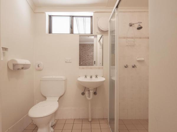 Echo Holiday Parks - Windsor Gardens : photo 10 de la chambre budget units - twin