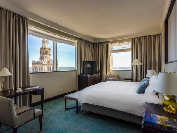 InterContinental Warszawa, an IHG Hotel : photo 3 de la chambre chambre classique - vue sur palais