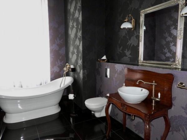 Matejki 8 : photo 5 de la chambre suite deluxe avec lit king-size