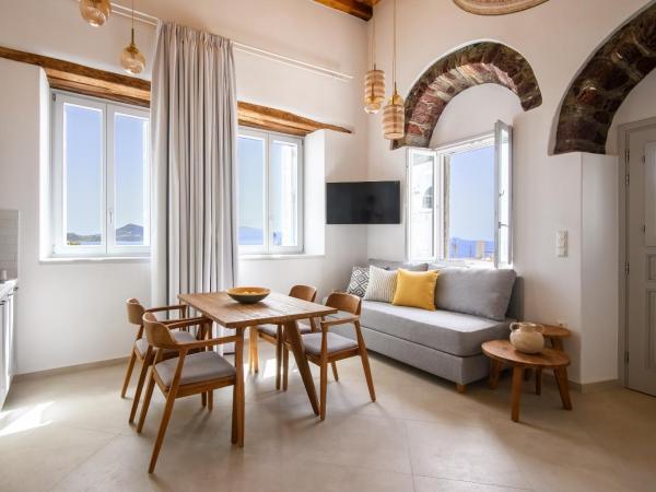 Castle Mansions : photo 5 de la chambre appartement deluxe avec balcon - vue sur mer