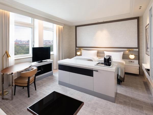 InterContinental Berlin, an IHG Hotel : photo 4 de la chambre chambre lits jumeaux premium