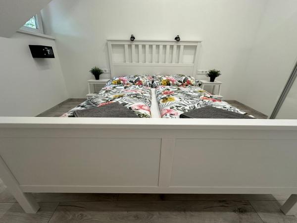 Hullam Rooms Siofok : photo 6 de la chambre chambre familiale