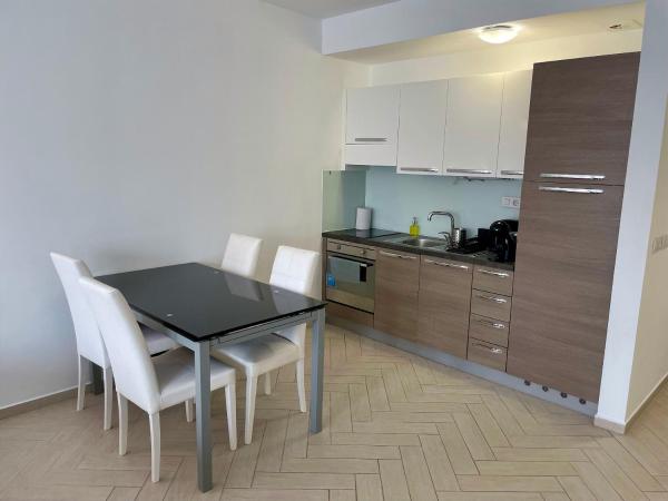 Smart Hotel Budapest & Apartments : photo 6 de la chambre family studio 130m from the main building