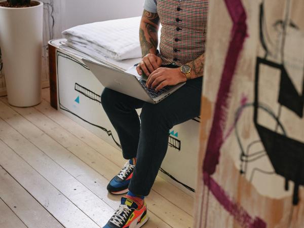 18Arts Hotel - Living in a Gallery! : photo 9 de la chambre chambre double standard (designroom - très populaire)