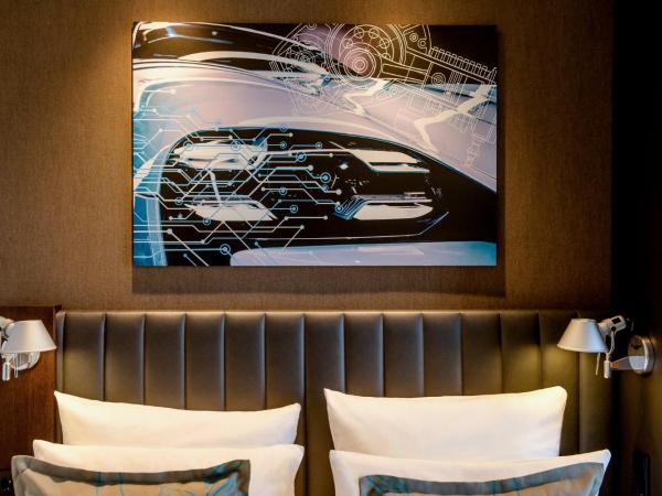 Motel One Stuttgart-Feuerbach : photo 8 de la chambre chambre lit king-size