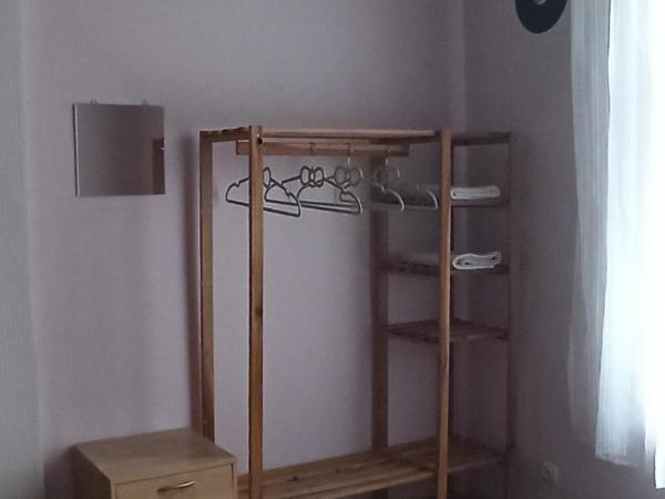 Willa Retro Hostel : photo 5 de la chambre chambre lit queen-size avec salle de bains commune 