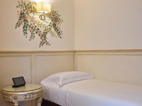 Hotel Art Atelier : photo 2 de la chambre standard single room in dependence