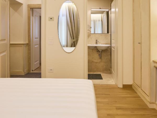 Hotel Art Atelier : photo 6 de la chambre small double room in dependence