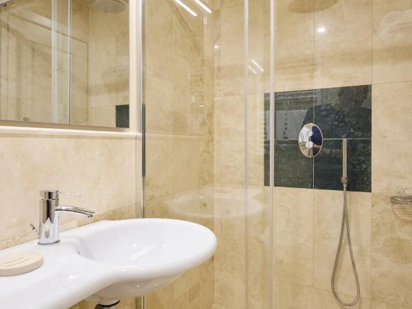 Hotel Art Atelier : photo 3 de la chambre small double room in dependence