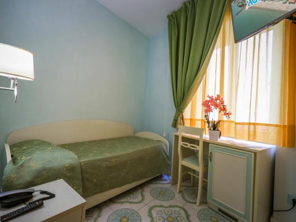 Hotel Rivamare : photo 1 de la chambre chambre simple standard