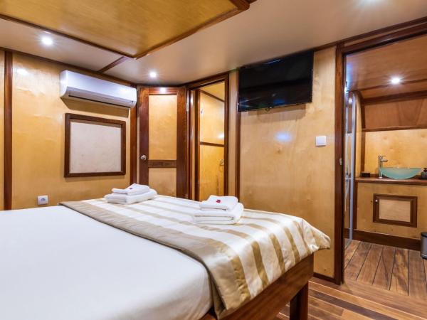 Night in boat on the river : photo 6 de la chambre chambre double deluxe