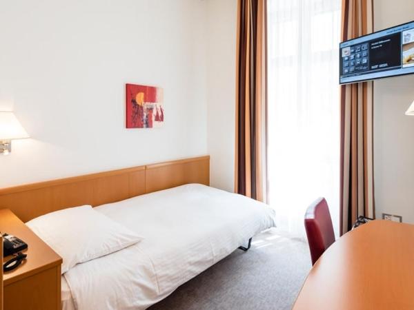 Central City Hotel Rochat : photo 4 de la chambre chambre simple