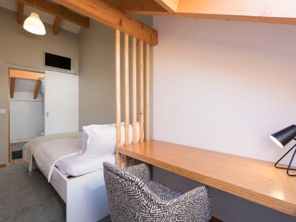 Fred's House Asprela : photo 3 de la chambre chambre simple avec salle de bains privative