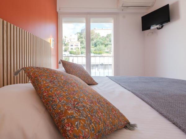 Anglade Hotel : photo 1 de la chambre chambre double ou lits jumeaux - côté village