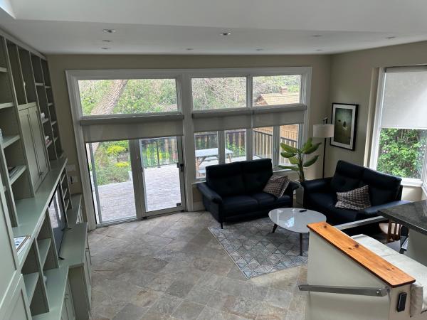 Vihome-119- Double bedrooms on up or 3 bedrooms in basement near Eglinton subway station : photo 4 de la chambre chambre double deluxe