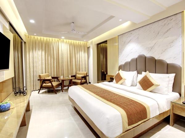 Hotel Krishna Plaza New Delhi - 'Free Railway Station Pickup' : photo 1 de la chambre chambre triple exécutive