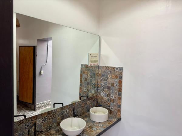 Massiosare El Hostal : photo 5 de la chambre lit dans dortoir mixte de 10 lits