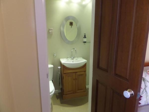 Designer Cottage : photo 7 de la chambre chambre double avec salle de bains privative