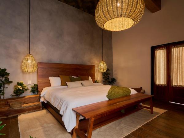 Stay Ortenxia : photo 2 de la chambre chambre deluxe