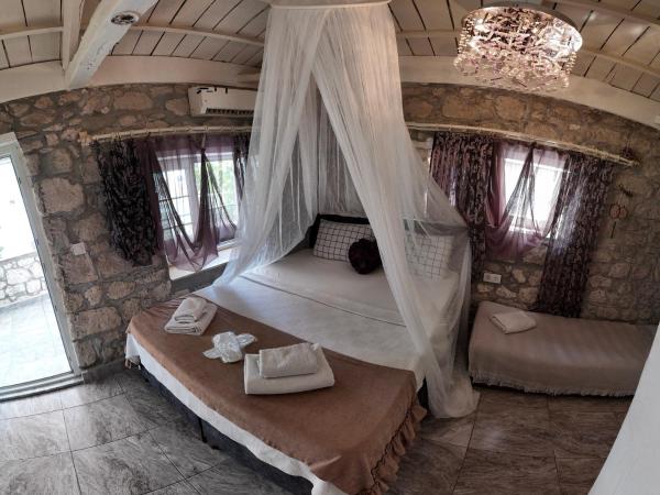 Usta x Çırak Butik Otel : photo 8 de la chambre chambre familiale deluxe