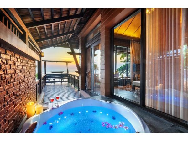 Nirvana Beach Resort, Koh Lanta SHA Extra Plus : photo 5 de la chambre beachfront jacuzzi pool villa two bedroom duplex with lounge