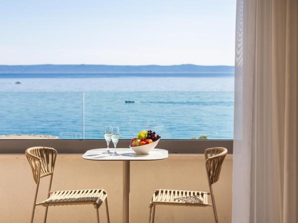 Aminess Khalani Hotel : photo 3 de la chambre chambre deluxe avec balcon - vue sur mer