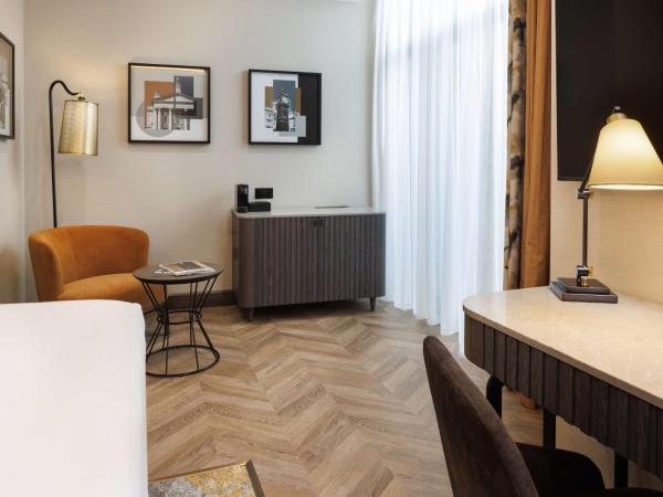 DoubleTree by Hilton London Victoria : photo 1 de la chambre chambre lit king-size deluxe