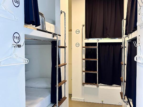 Aquarela do Leme : photo 2 de la chambre lit dans dortoir mixte de 12 lits