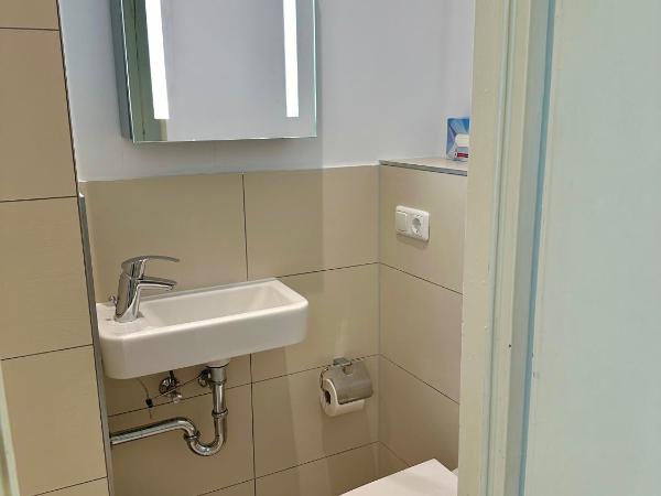 Grand Hostel Berlin Classic : photo 3 de la chambre appartement