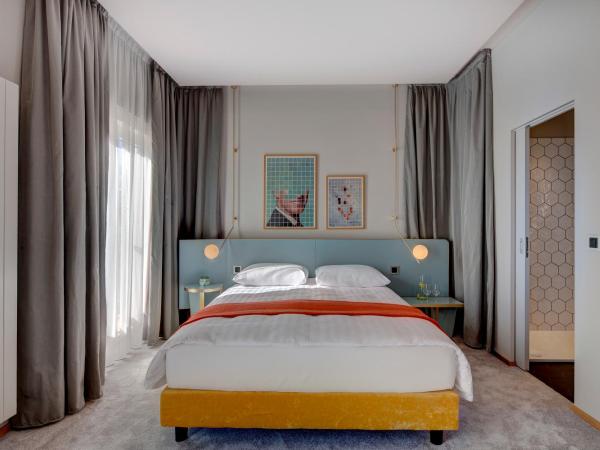 Hotel du Léman - Jongny : photo 6 de la chambre chambre double ou lits jumeaux - vue sur lac