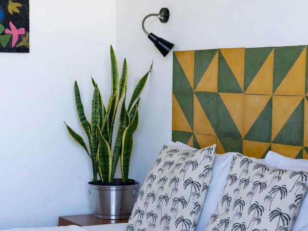 Aquarela do Leme : photo 2 de la chambre chambre double deluxe avec balcon - vue sur mer