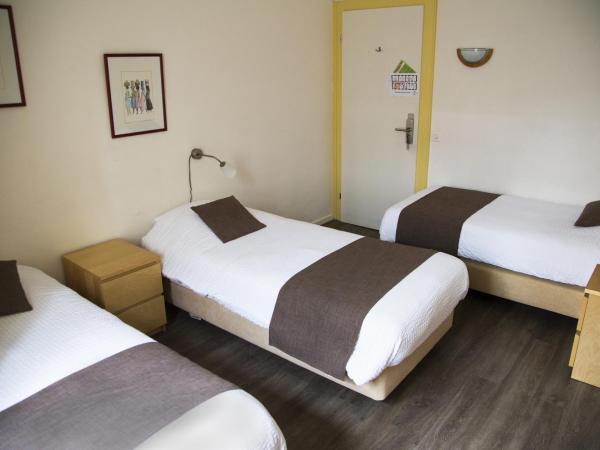 Hôtel du Marché : photo 6 de la chambre chambre triple