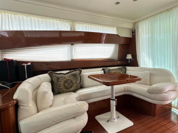 YATCH THE ROCK Monaco : photo 8 de la chambre mobile home