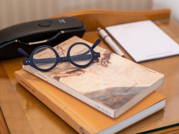 Hotel Etats Unis Opera : photo 7 de la chambre chambre triple familiale