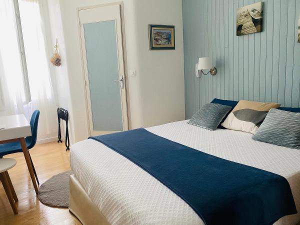 Le Grand Hotel : photo 4 de la chambre chambre double