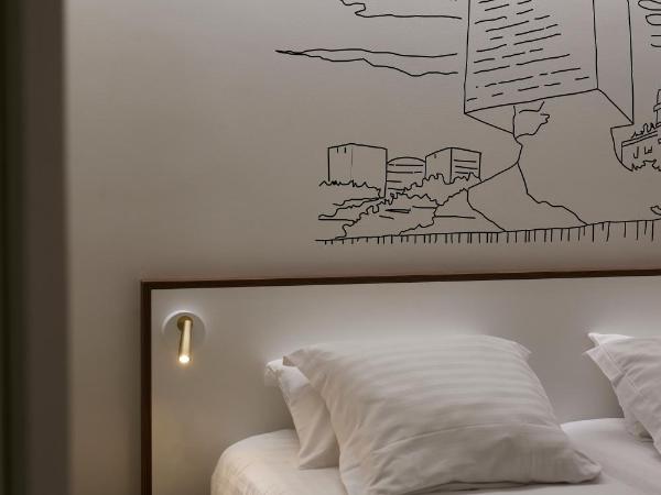 Hotel du Pin Nice Port : photo 4 de la chambre chambre double ou lits jumeaux confort 