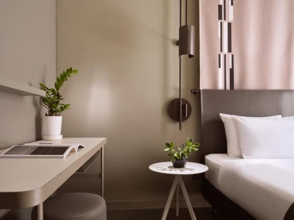 City Hotel Thessaloniki : photo 2 de la chambre chambre standard - vue sur ville