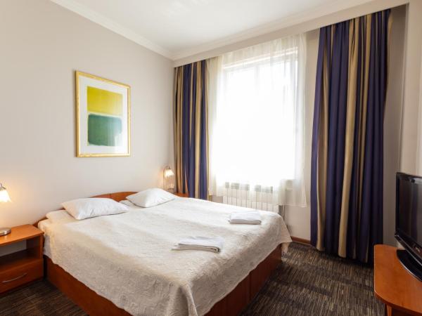Noclegi Stadion Bed & Breakfast : photo 3 de la chambre chambre double avec climatisation